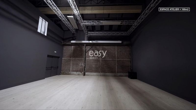 Renting a spacious and well-equipped hangar for event hosting in Paris, FRANCE